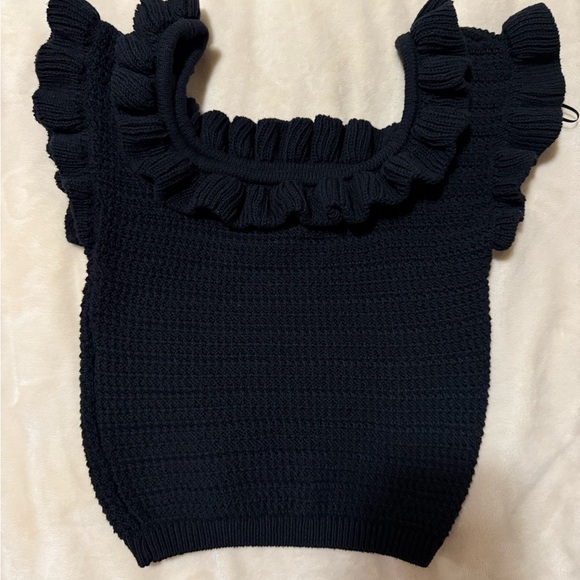 H&M Crochet Knit Top - Picture 3 of 3